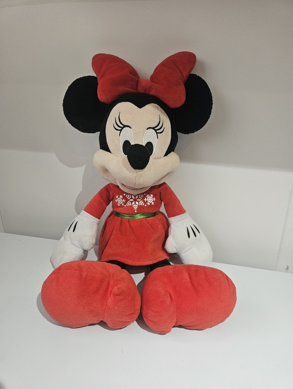 Minnie Mouse Plush Holiday Red Dress Snowflake